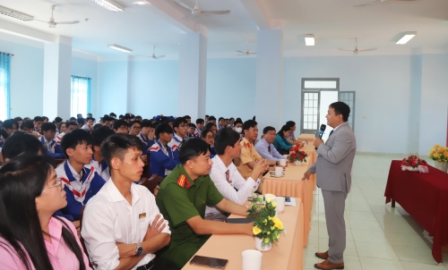 Bảo Lộc: Ra mắt 2 mô hình Cổng trường an toàn giao thông