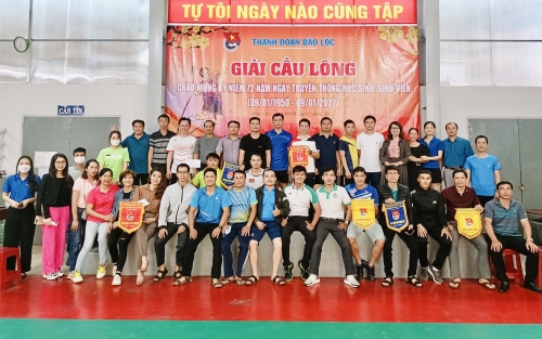 GIẢI CẦU LÔNG CHÀO MỪNG KỶ NIỆM 72 NĂM NGÀY TRUYỀN THỐNG HỌC SINH - SINH VIÊN VÀ HỘI SINH VIÊN VIỆT NAM (9/1/1950 - 9/1/2022).
