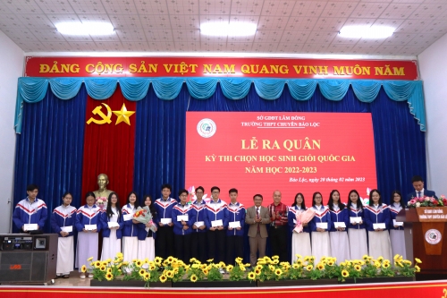  LỄ RA QUÂN CÁC ĐỘI TUYỂN DỰ THI CHỌN HỌC SINH GIỎI QUỐC GIA NĂM HỌC 2022- 2023