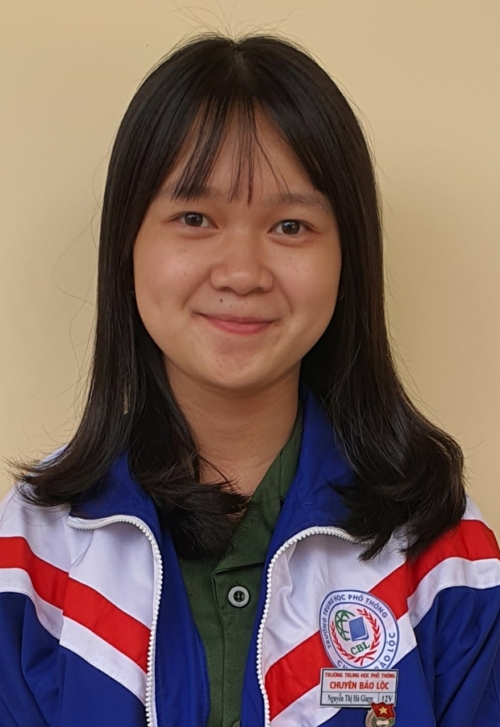 Nguyễn Thị Hà Giang - Lớp 12 Văn